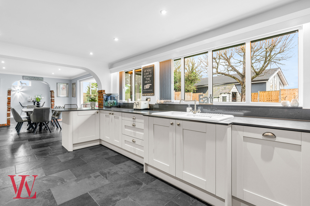 5 bed detached house for sale in Chelmsford Road, White Roding, Dunmow, Essex  - Property Image 11