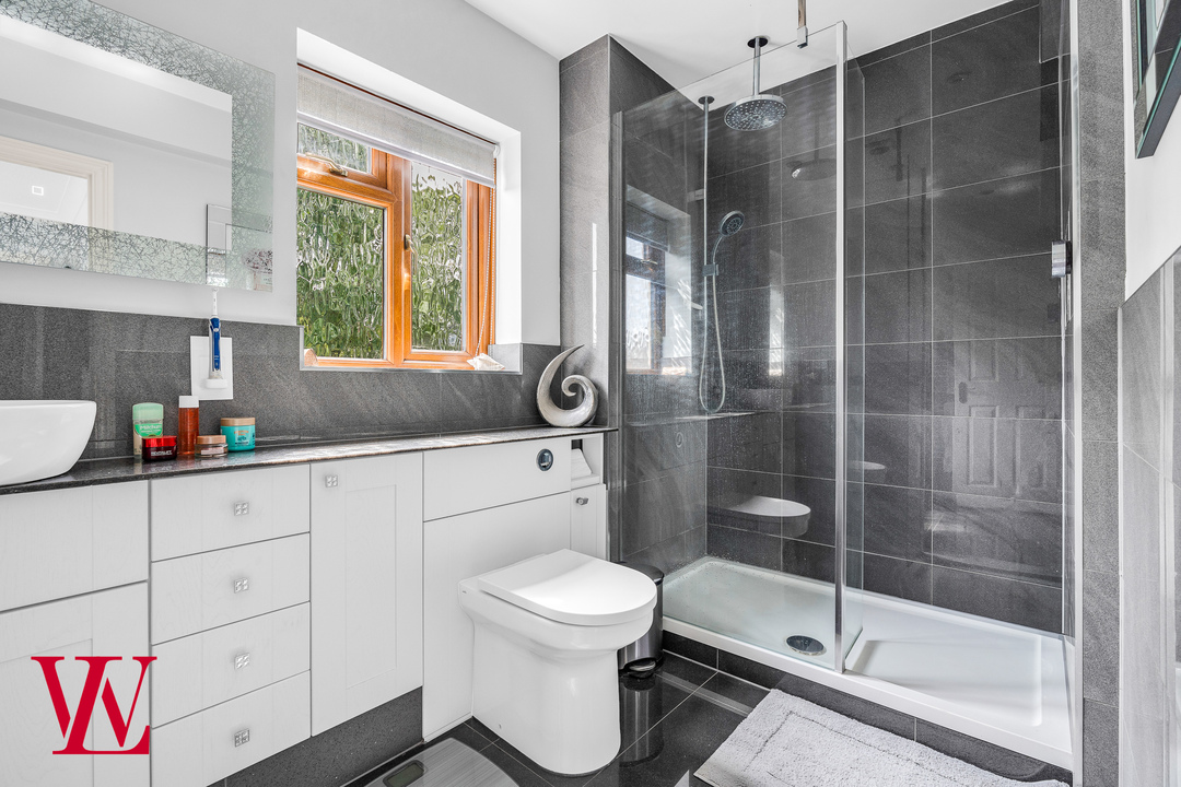 5 bed detached house for sale in Nursery Rise, Dunmow, Essex 19