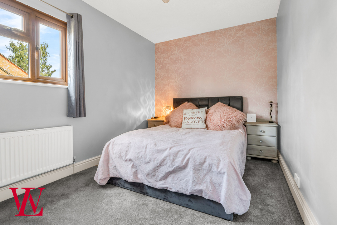 5 bed detached house for sale in Nursery Rise, Dunmow, Essex  - Property Image 22