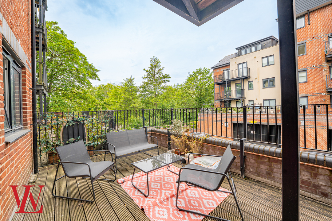 2 bed apartment for sale in Tanners Wharf, Bishop's Stortford, Hertfordshire  - Property Image 11