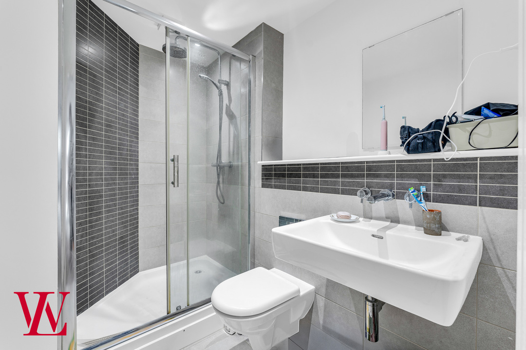 2 bed apartment for sale in Tanners Wharf, Bishop's Stortford, Hertfordshire 8