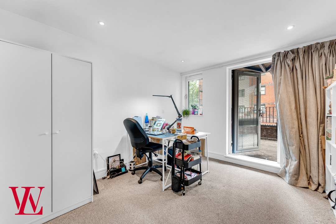 2 bed apartment for sale in Tanners Wharf, Bishop's Stortford, Hertfordshire  - Property Image 8