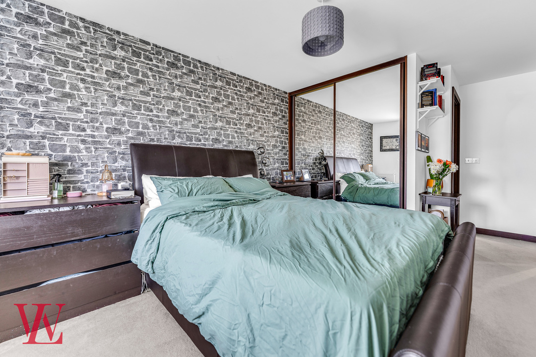 2 bed apartment for sale in River View, Bishop's Stortford, Hertfordshire 11