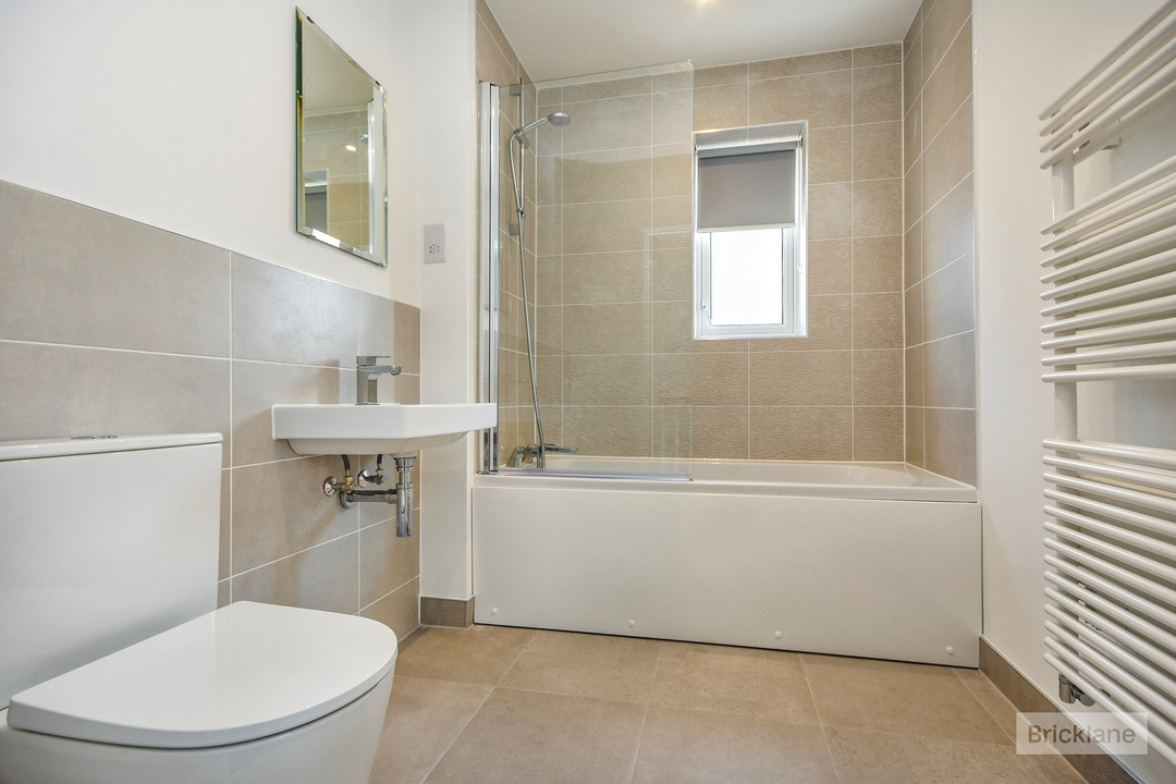 3 bed semi-detached house to rent in Little Clobbs Mead, Little Dunmow, Dunmow, Essex  - Property Image 9