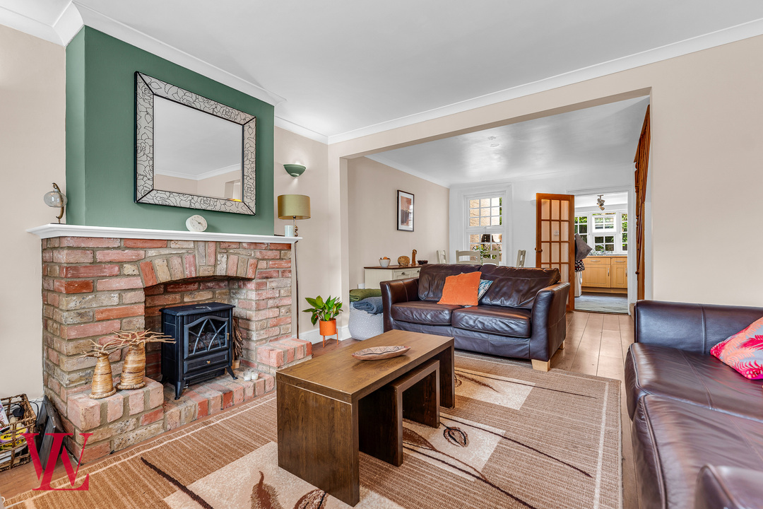 2 bed terraced house for sale in Dunmow Road, Bishop's Stortford, Hertfordshire 1