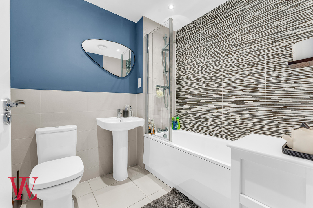 3 bed semi-detached house for sale in Athenian Drive, Bishop's Stortford, Hertfordshire  - Property Image 14