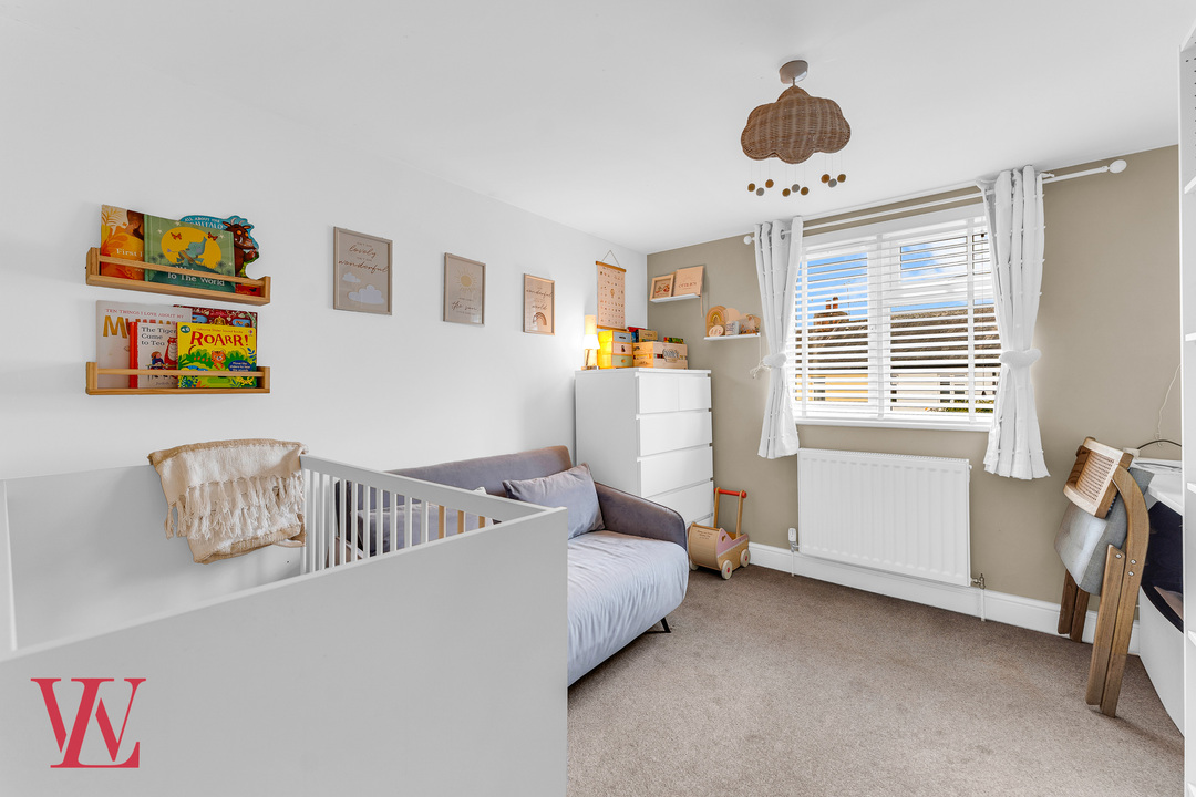 2 bed terraced house for sale in Barrells Down Road, Bishop's Stortford, Hertfordshire  - Property Image 16