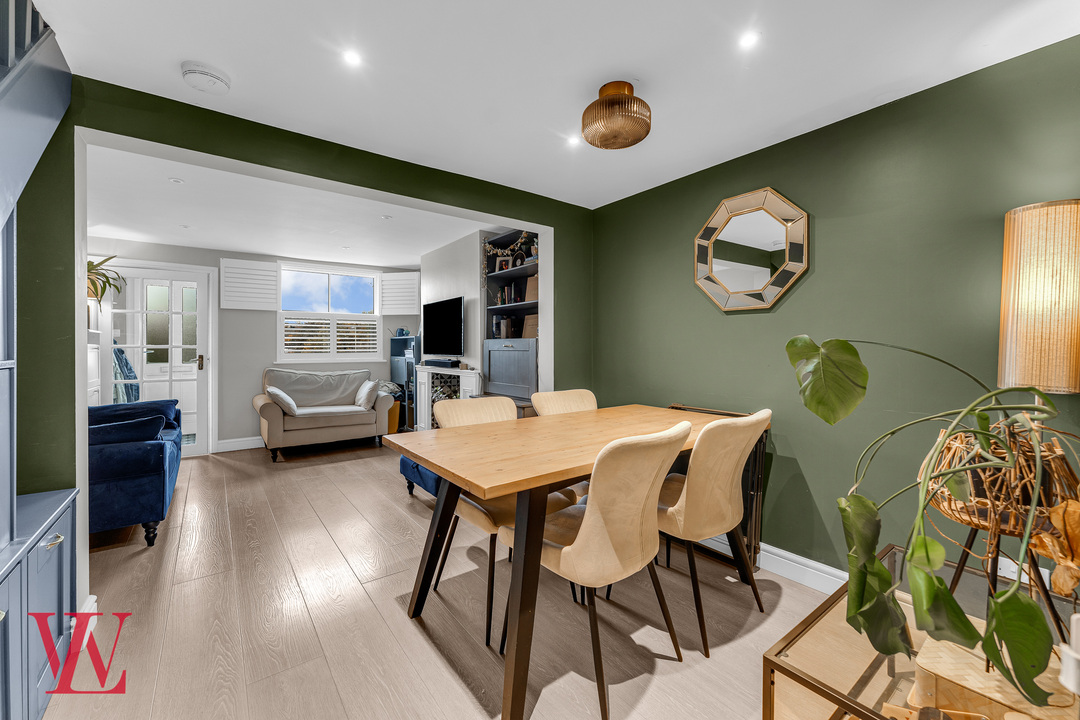 2 bed terraced house for sale in Barrells Down Road, Bishop's Stortford, Hertfordshire  - Property Image 6