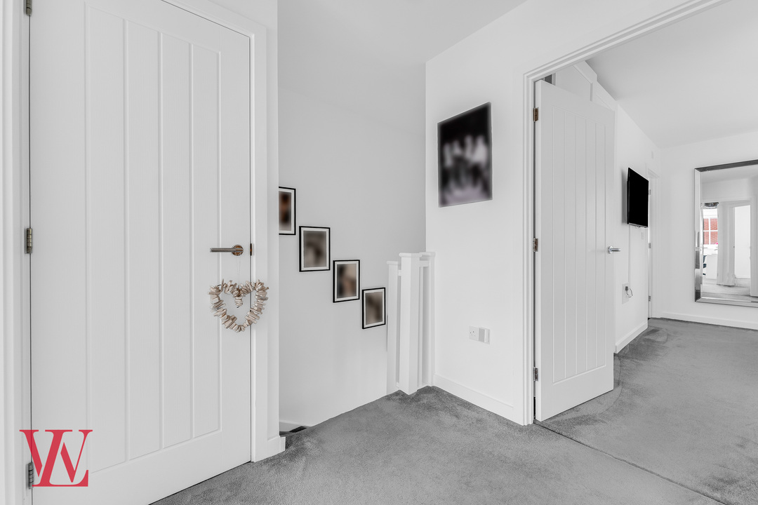 3 bed end of terrace house for sale in Ellis Drive, Bishop's Stortford, Hertfordshire  - Property Image 14