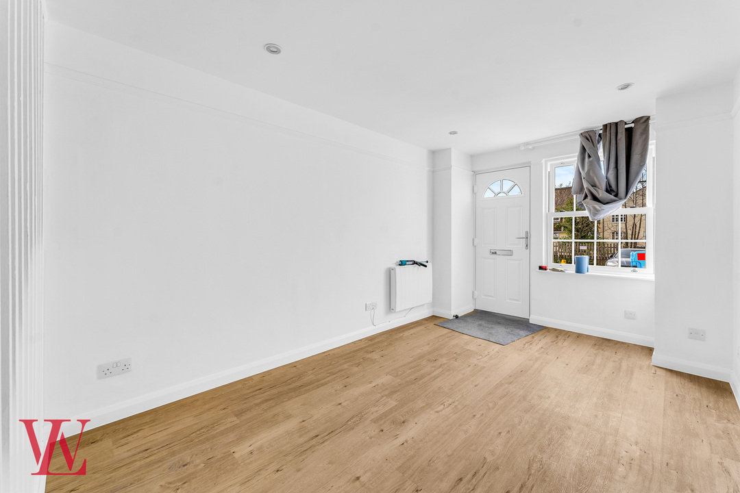 1 bed terraced house to rent in Bakers Court, Hockerill Street, Bishop's Stortford, Hertfordshire  - Property Image 5