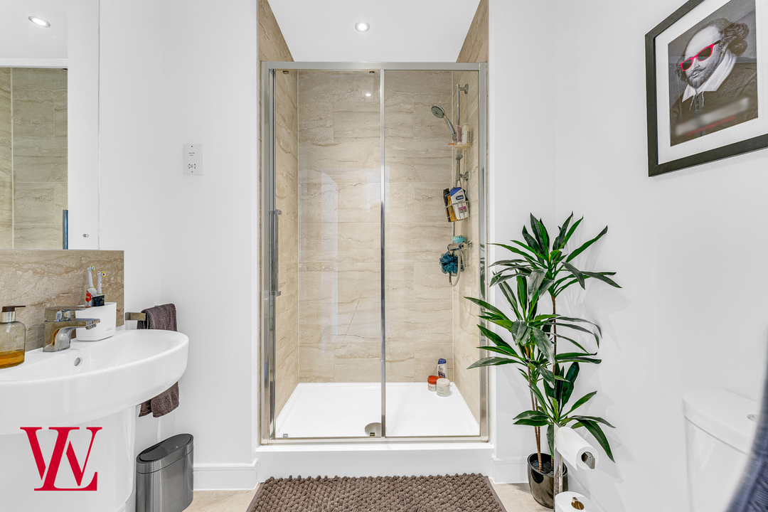 2 bed apartment for sale in Regents Court, 112 South Street, Bishop's Stortford, Hertfordshire  - Property Image 10