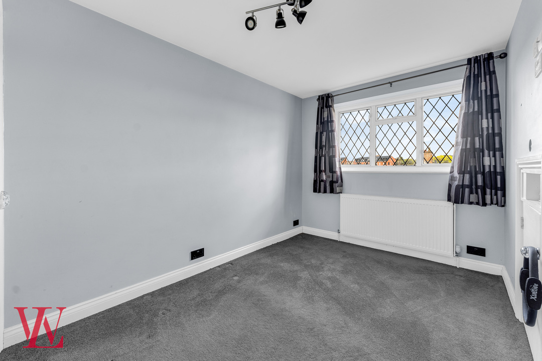 5 bed detached house for sale in The Chase, Bishop's Stortford, Hertfordshire  - Property Image 18