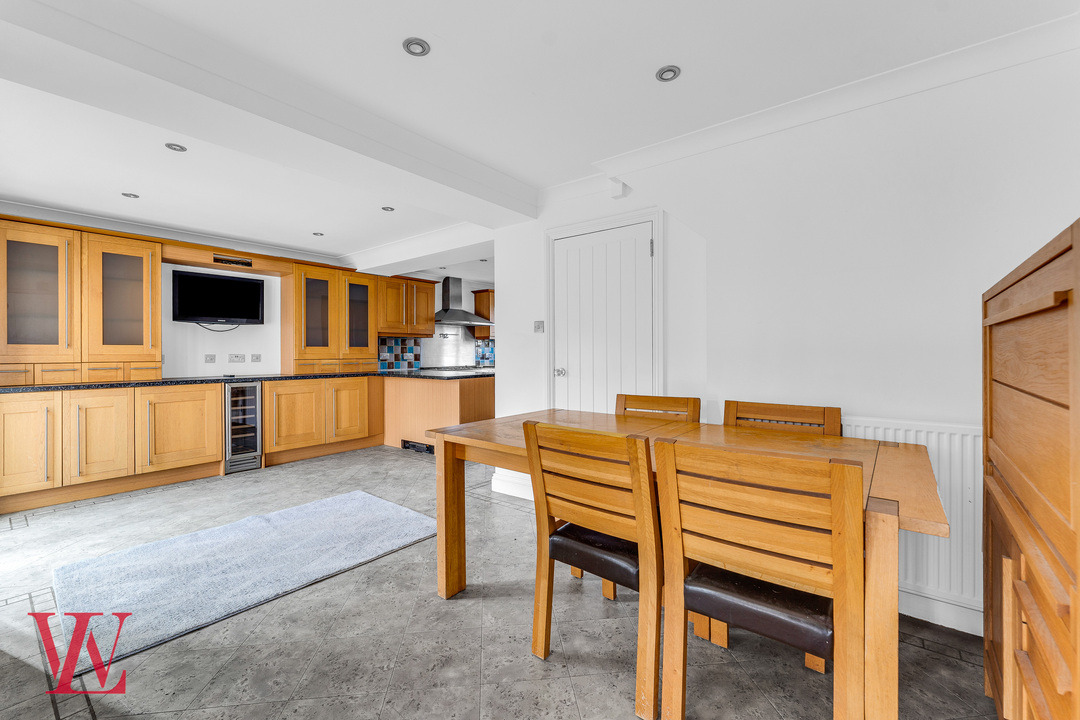 5 bed detached house for sale in The Chase, Bishop's Stortford, Hertfordshire  - Property Image 2