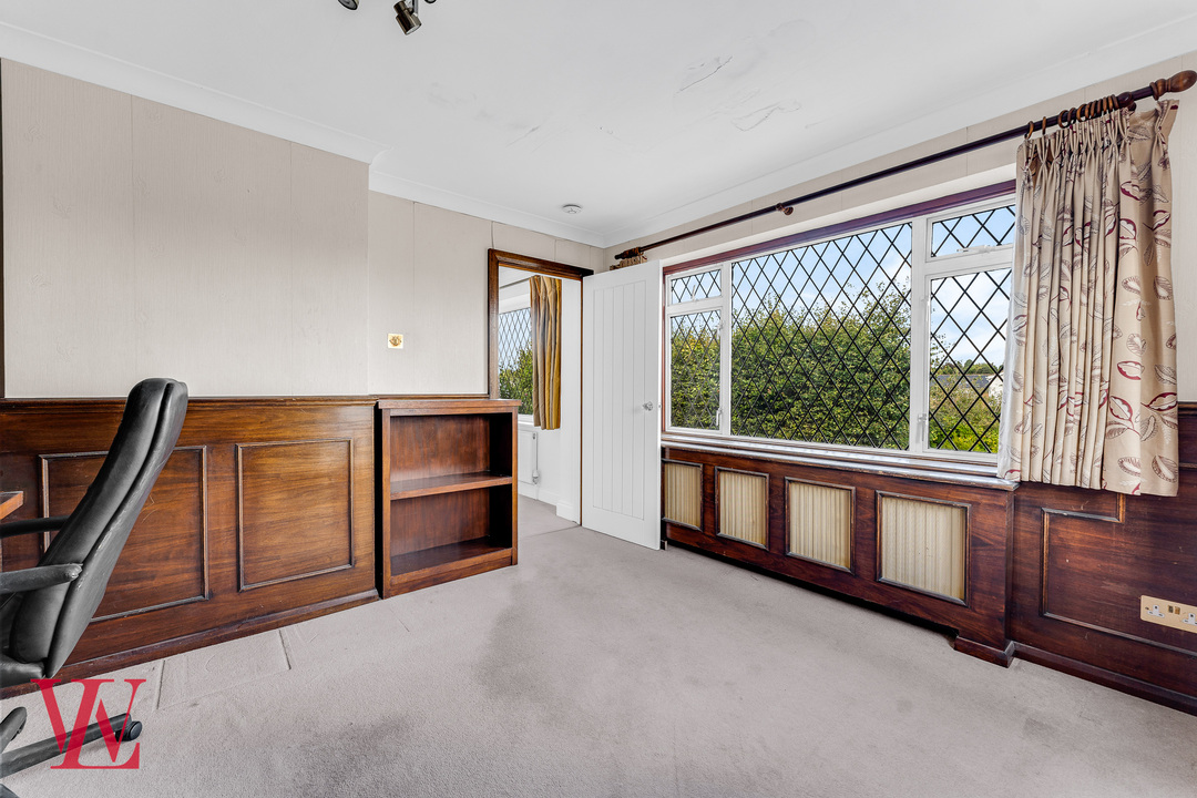 5 bed detached house for sale in The Chase, Bishop's Stortford, Hertfordshire 8