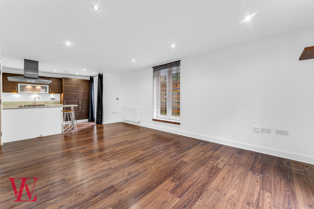 2 bed apartment for sale in St. Stephens Court, Silver Street, Stansted, Essex  - Property Image 3