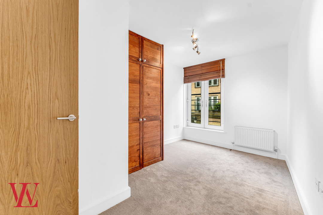 2 bed apartment for sale in St. Stephens Court, Silver Street, Stansted, Essex 11