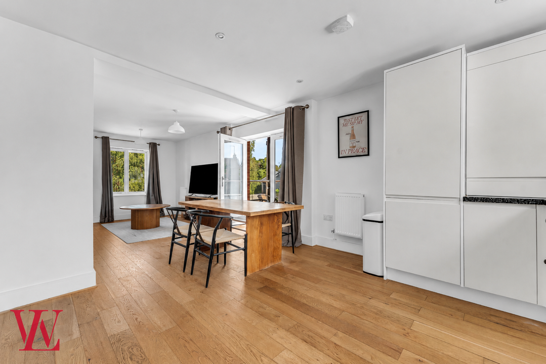 2 bed apartment for sale in Bickerton Court, Sheering Lower Road, Sawbridgeworth, Hertfordshire  - Property Image 6