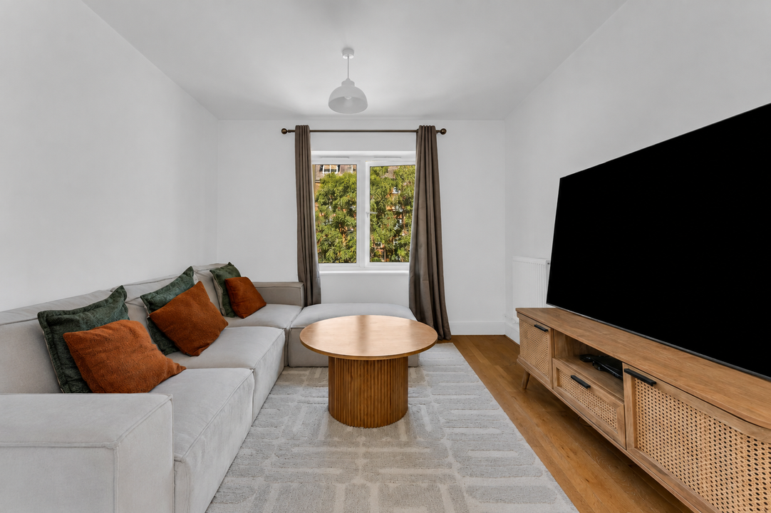 2 bed apartment for sale in Bickerton Court, Sheering Lower Road, Sawbridgeworth, Hertfordshire 7