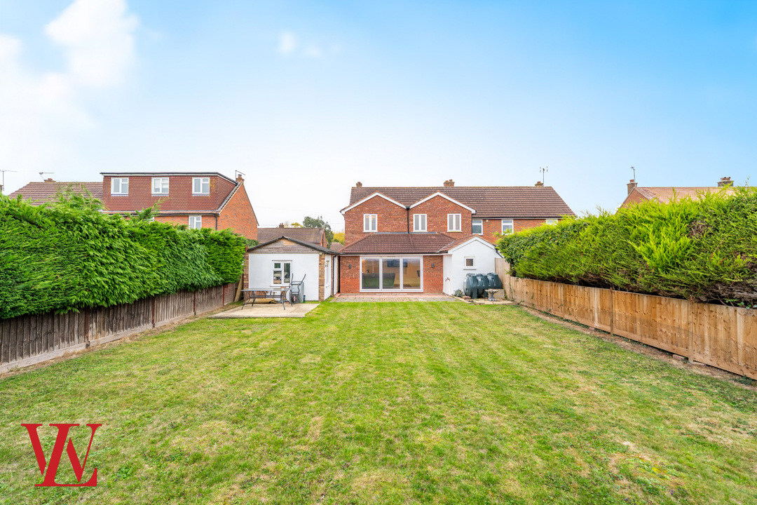 3 bed semi-detached house for sale in Rainbow Road, Matching Tye, Harlow, Essex  - Property Image 1