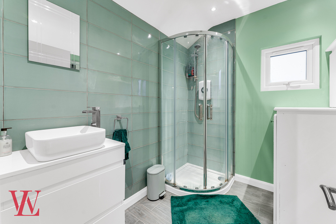 3 bed semi-detached house for sale in Rainbow Road, Matching Tye, Harlow, Essex  - Property Image 15