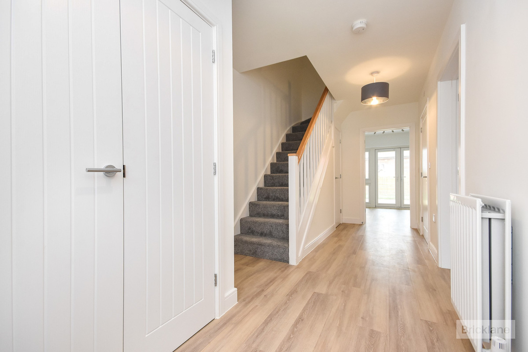 4 bed detached house to rent in Moors Field Drive, Little Dunmow, Dunmow, Essex  - Property Image 5