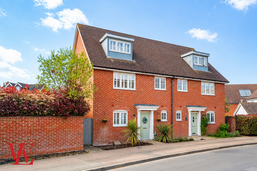 4 bed semi-detached house for sale in Burgattes Road, Little Canfield, Dunmow, Essex - Property Image 1