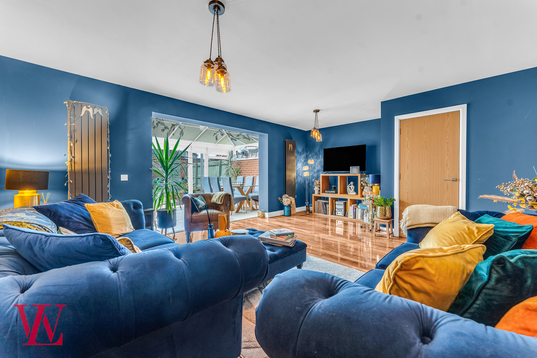 4 bed semi-detached house for sale in Burgattes Road, Little Canfield, Dunmow, Essex  - Property Image 2