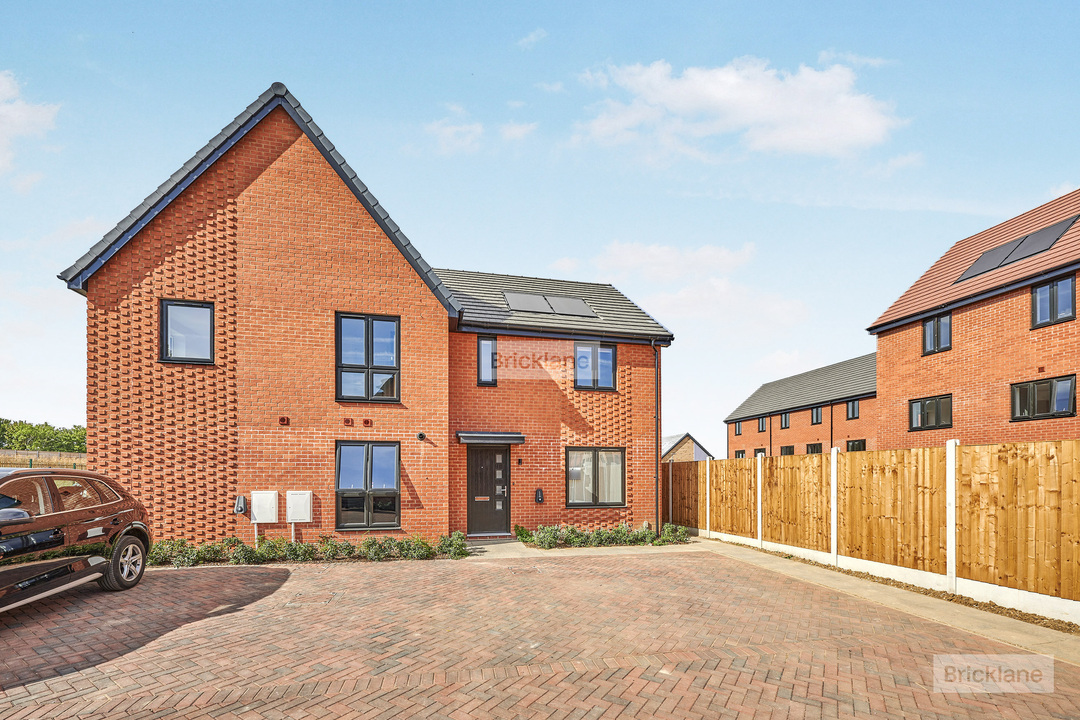 3 bed semi-detached house to rent in Handscomb Way, Bishops Stortford, Hertfordshire  - Property Image 24