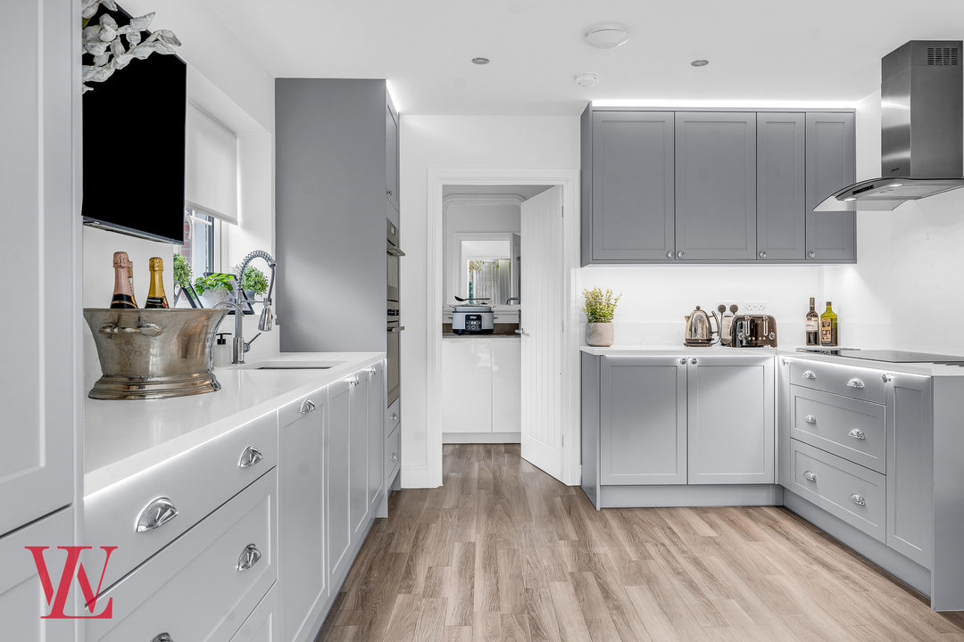 4 bed detached house for sale in Bergham Close, Bishop's Stortford, Hertfordshire  - Property Image 7