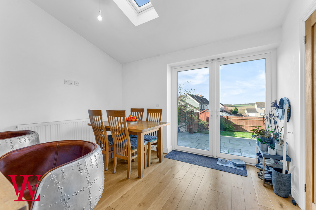 3 bed end of terrace house for sale in Benningfield Road, Widford, Ware, Hertfordshire  - Property Image 6