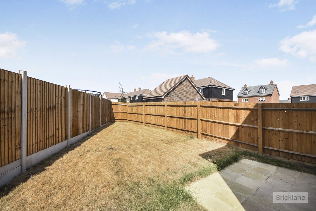 2 bed semi-detached house to rent in Moors Field Drive, Little Dunmow, Essex  - Property Image 9