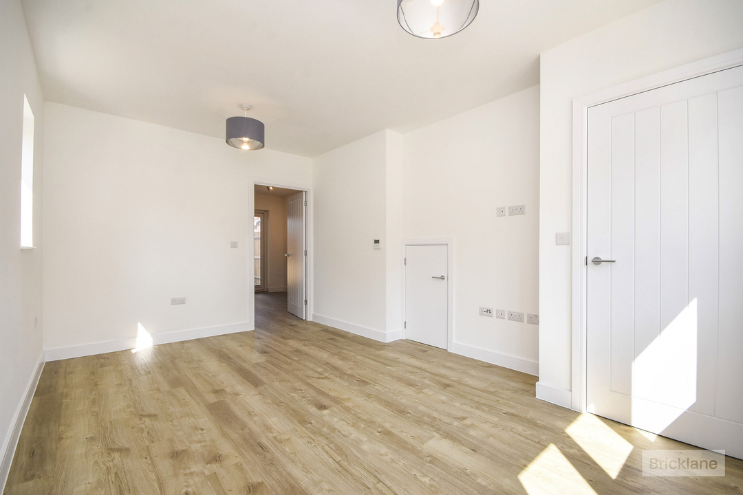 2 bed semi-detached house to rent in Moors Field Drive, Little Dunmow, Essex  - Property Image 4