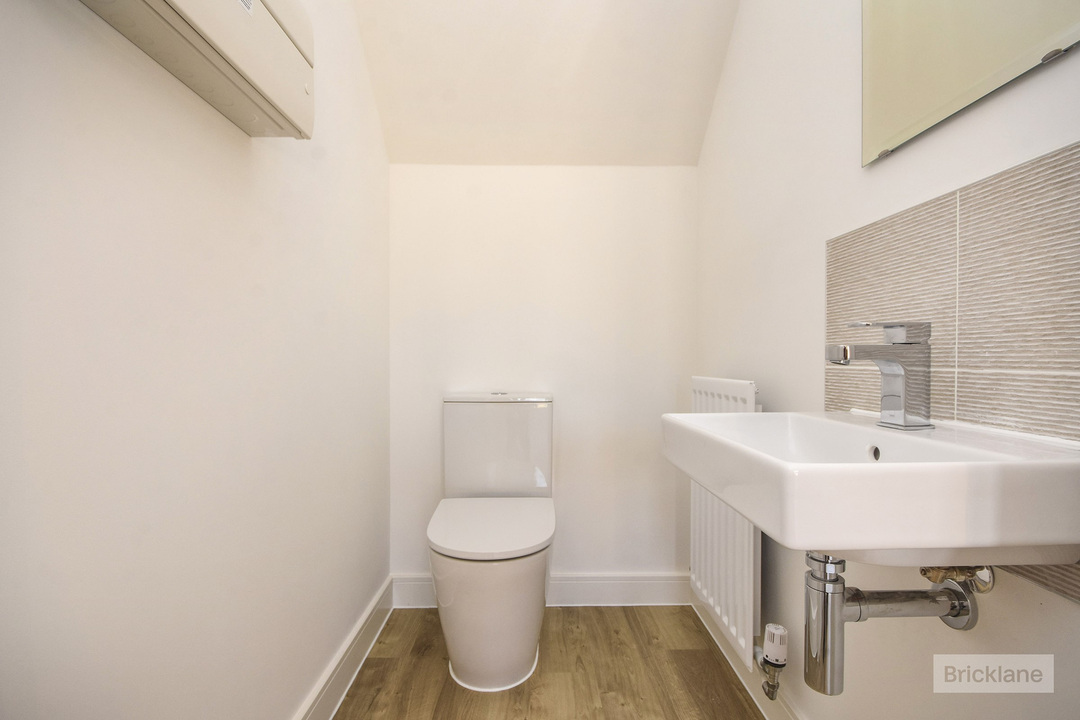 2 bed semi-detached house to rent in Moors Field Drive, Little Dunmow, Essex  - Property Image 8