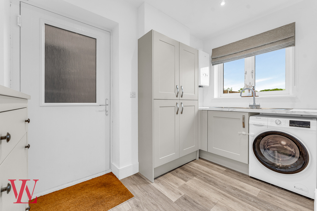 4 bed detached house for sale in Stile Close, The Street, Bishop's Stortford, Essex  - Property Image 12