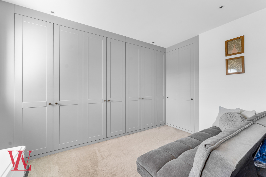 4 bed link detached house for sale in Carlton Way, Bishop's Stortford, Hertfordshire  - Property Image 20