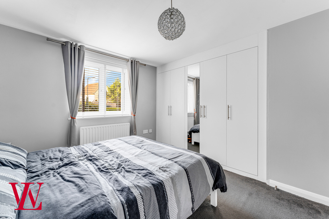 2 bed apartment for sale in Willow Road, Dunmow, Essex  - Property Image 11