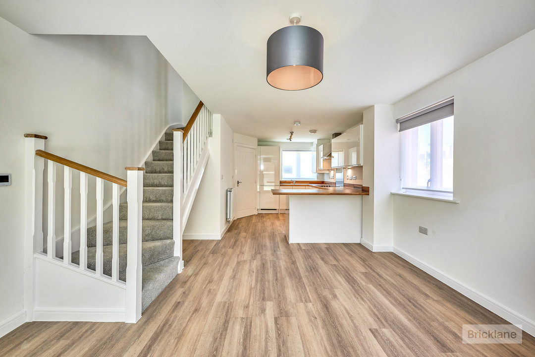 2 bed semi-detached house to rent in Handscomb Way, Bishops Stortford, Hertfordshire  - Property Image 2