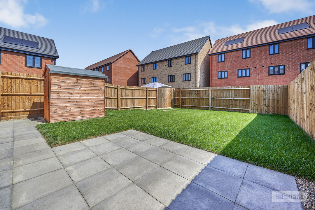 2 bed semi-detached house to rent in Handscomb Way, Bishops Stortford, Hertfordshire  - Property Image 15