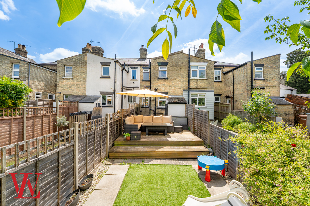 2 bed terraced house for sale in Jervis Road, Bishop's Stortford, Hertfordshire  - Property Image 11