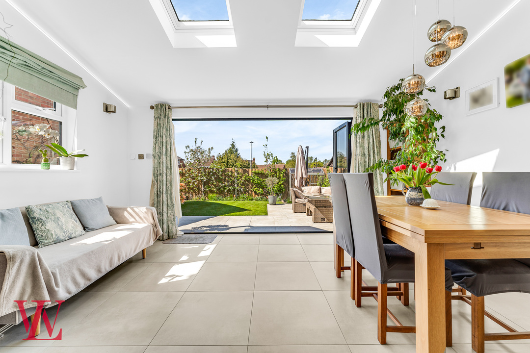 4 bed detached house for sale in The Ridings, Bishop's Stortford, Hertfordshire  - Property Image 4