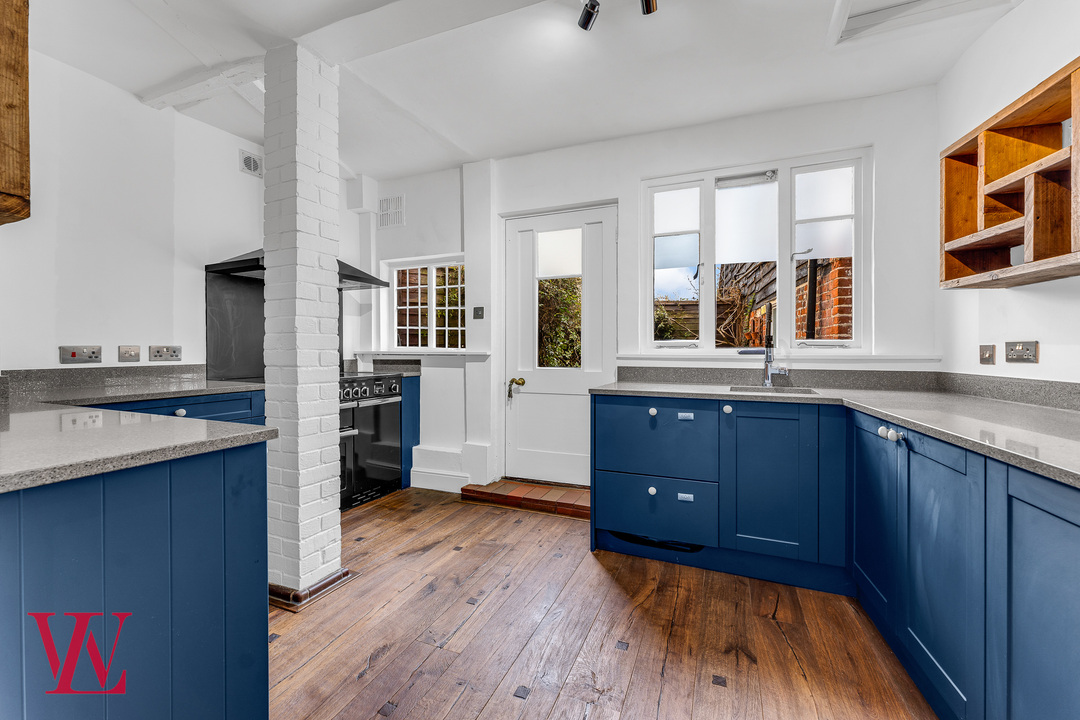 2 bed maisonette for sale in The Street, Manuden, Bishop's Stortford, Hertfordshire 5