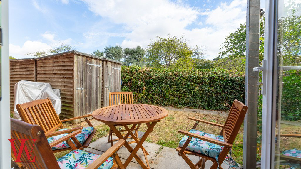 2 bed apartment for sale in Knights Row, Waytemore Road, Bishop's Stortford, Hertfordshire  - Property Image 2