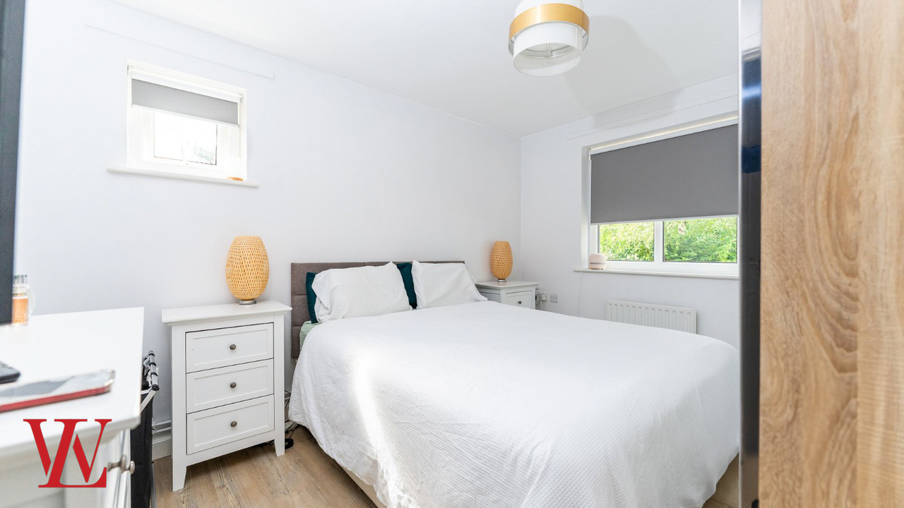 2 bed apartment for sale in Knights Row, Waytemore Road, Bishop's Stortford, Hertfordshire  - Property Image 8