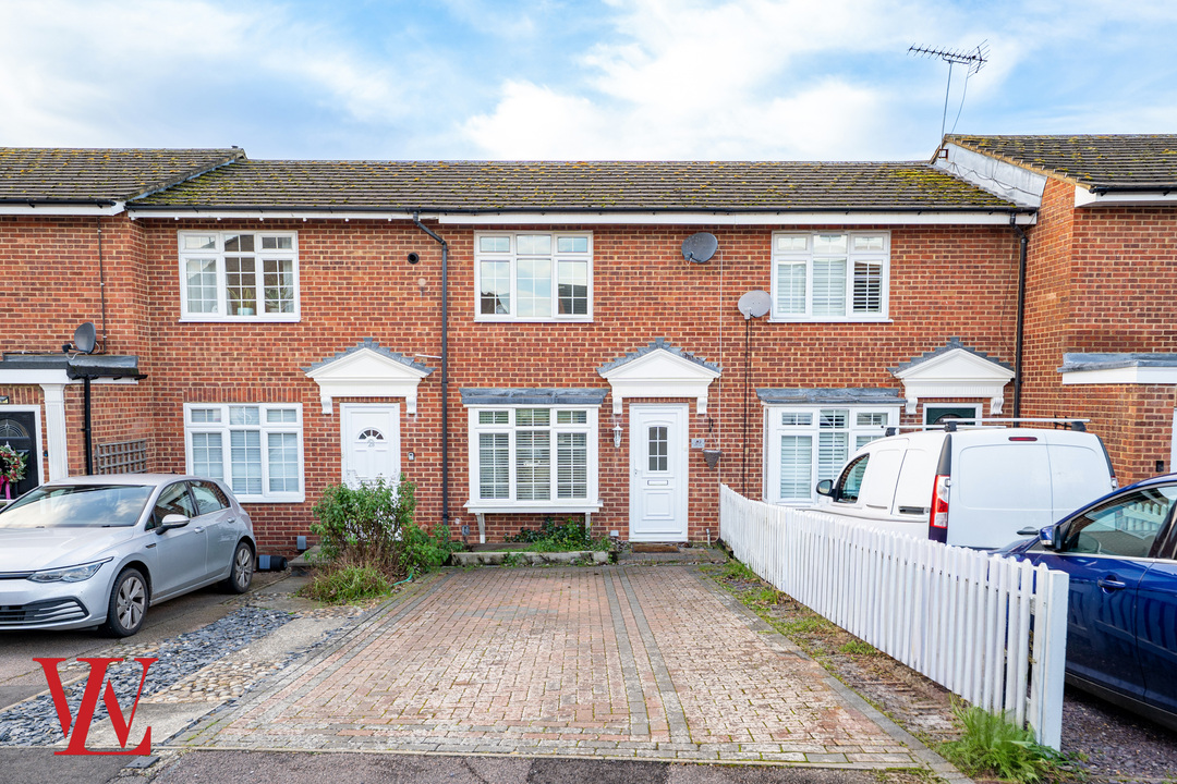 2 bed terraced house for sale in Nursery Fields, Sawbridgeworth, Hertfordshire  - Property Image 1