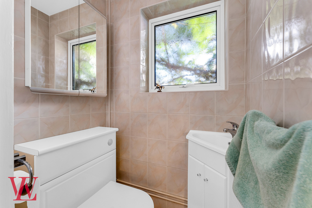 4 bed detached house for sale in Harrisons, Birchanger, Bishop's Stortford, Hertfordshire 11