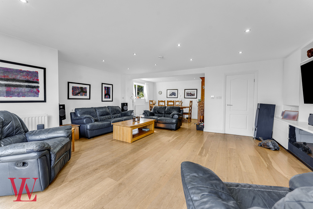 4 bed detached house for sale in Harrisons, Birchanger, Bishop's Stortford, Hertfordshire  - Property Image 3