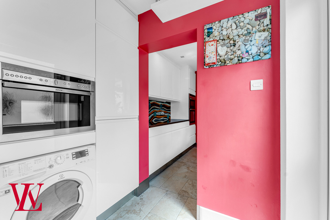 4 bed terraced house for sale in Elm Grove, Bishop's Stortford, Hertfordshire  - Property Image 7