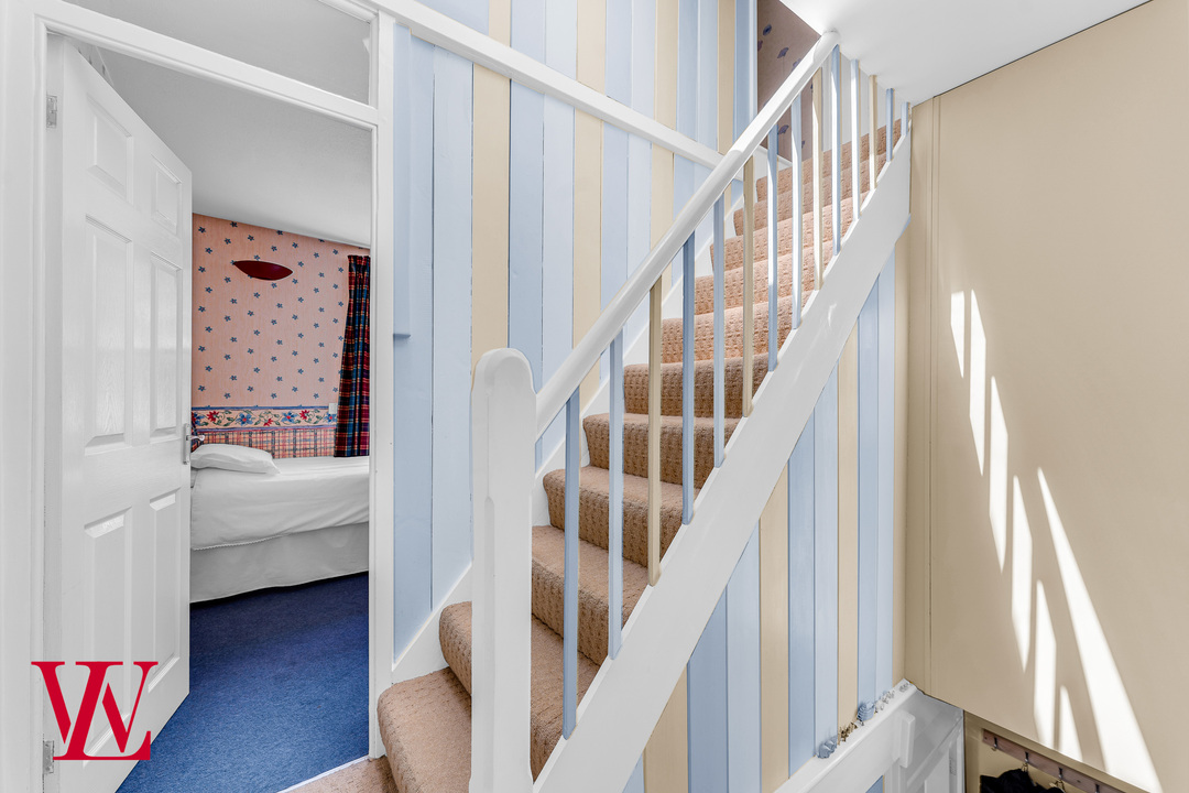 4 bed terraced house for sale in Elm Grove, Bishop's Stortford, Hertfordshire  - Property Image 10