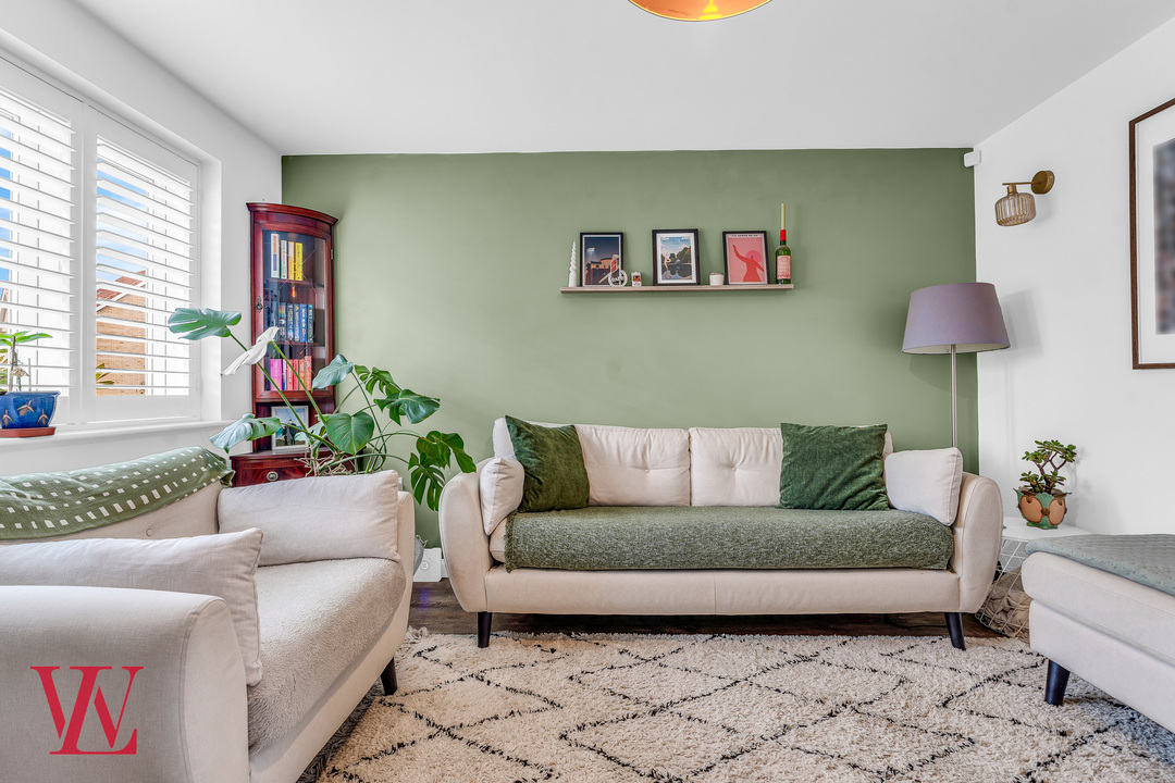 3 bed semi-detached house for sale in Searle Way, Bishop's Stortford, Hertfordshire  - Property Image 3