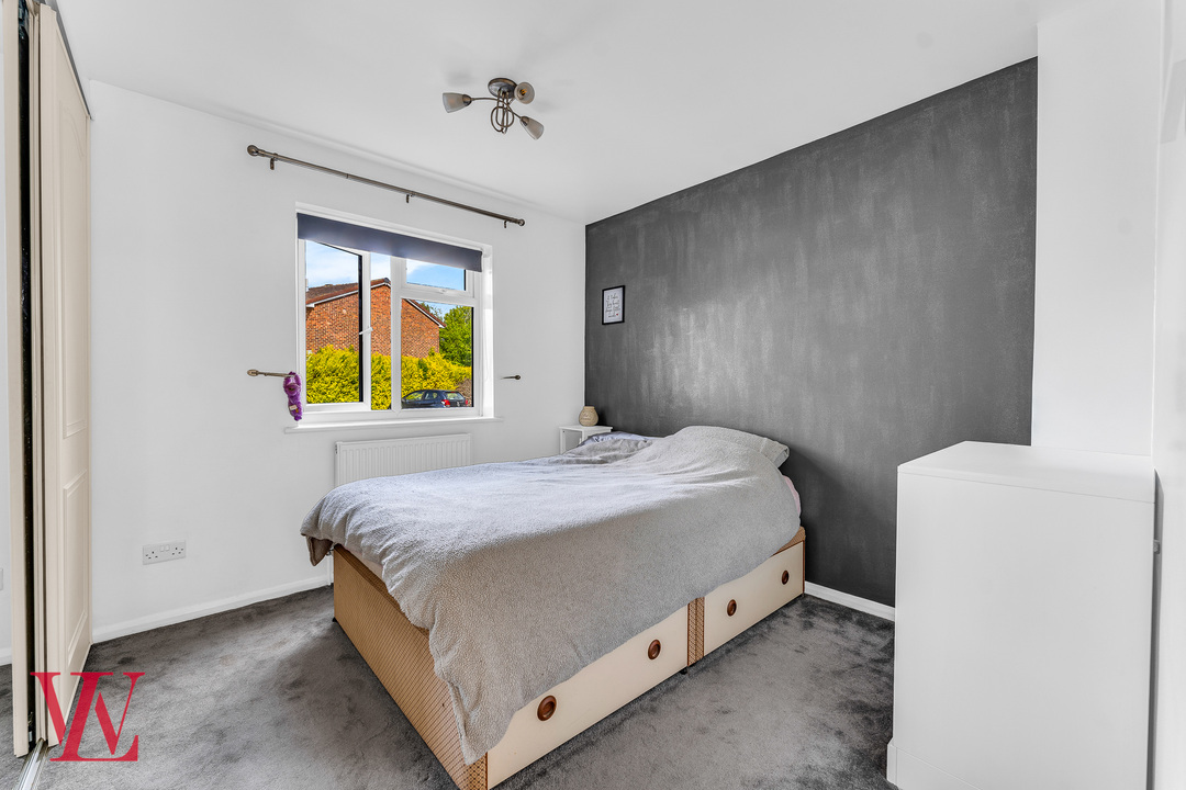 1 bed maisonette for sale in Wheat Croft, Bishop's Stortford, Hertfordshire  - Property Image 9